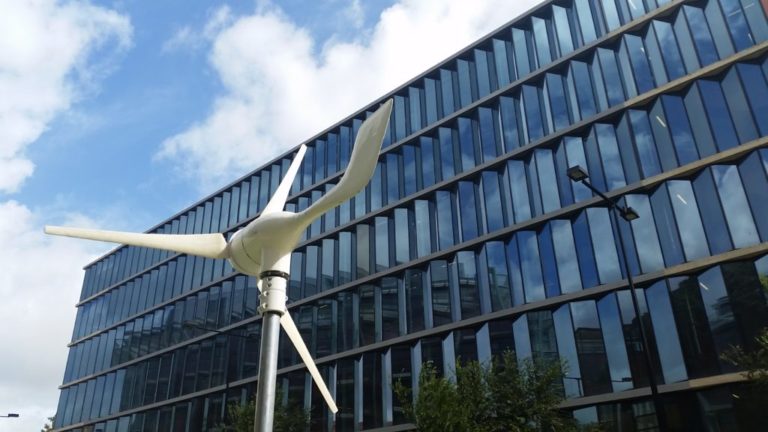 Intelligent Motors (IEMS) - wind turbines